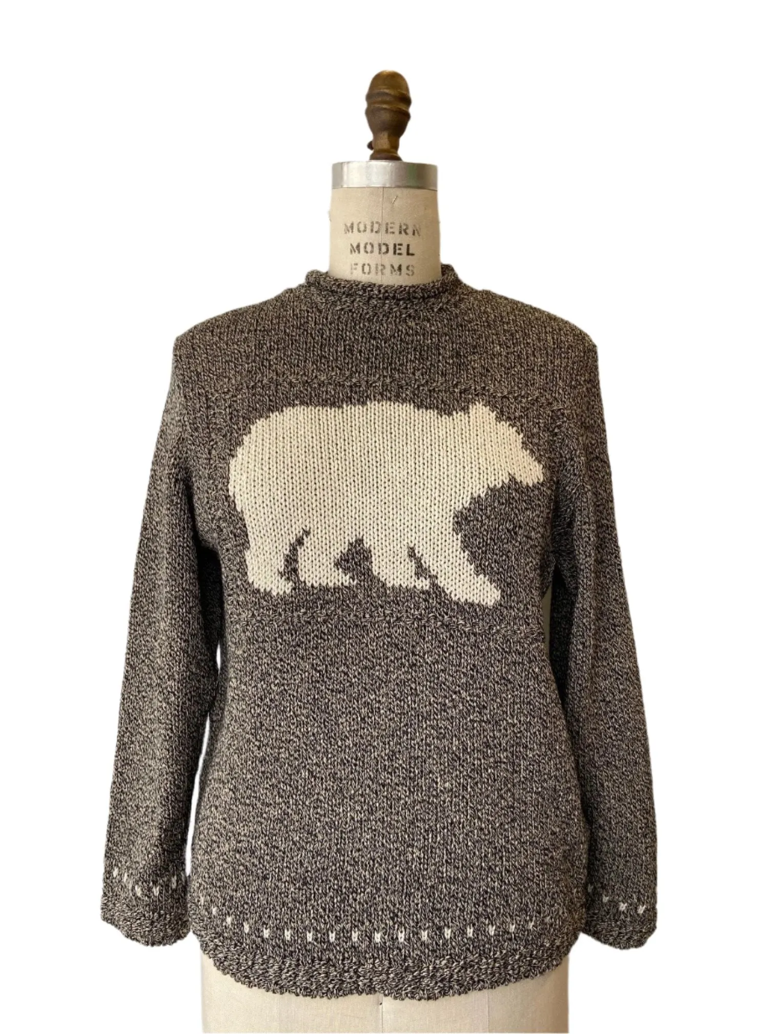 Canadiana Eco cotton "Laurentian Bear" Pullover Sweater