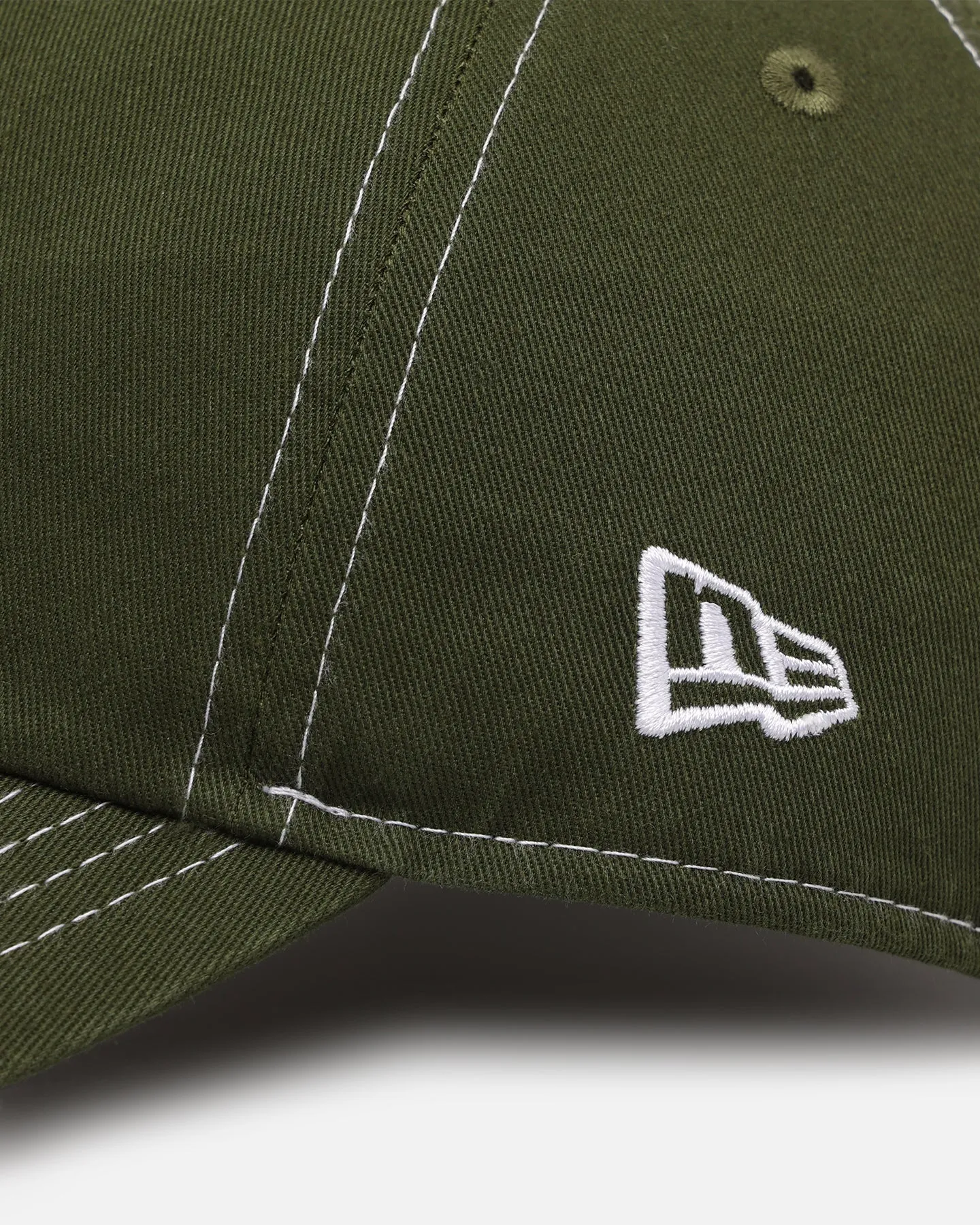 New Era Branded Casual Classic Strapback Rifle Green