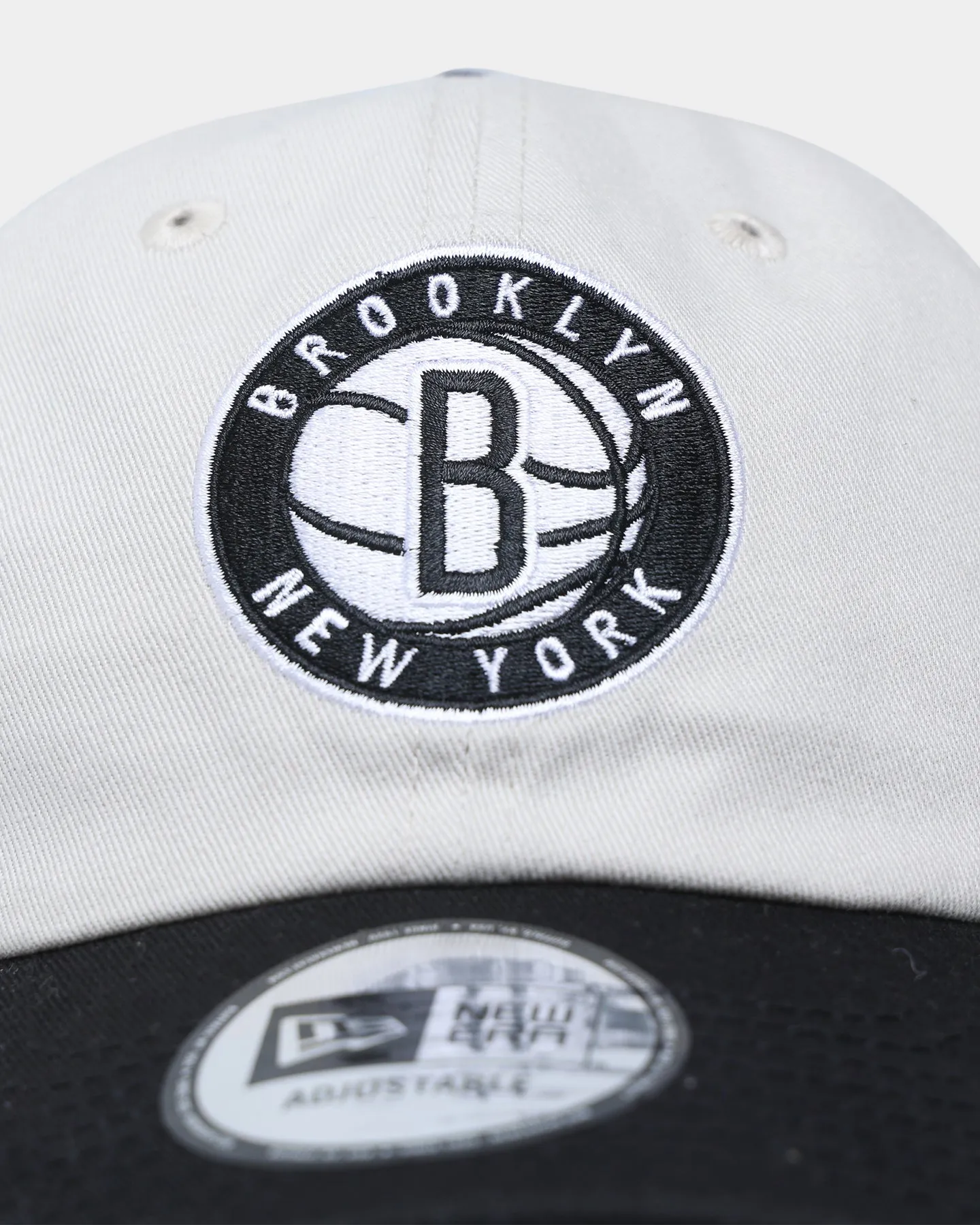 New Era Brooklyn Nets 'Original Team Colour Visor' Casual Classic Strapback Stone