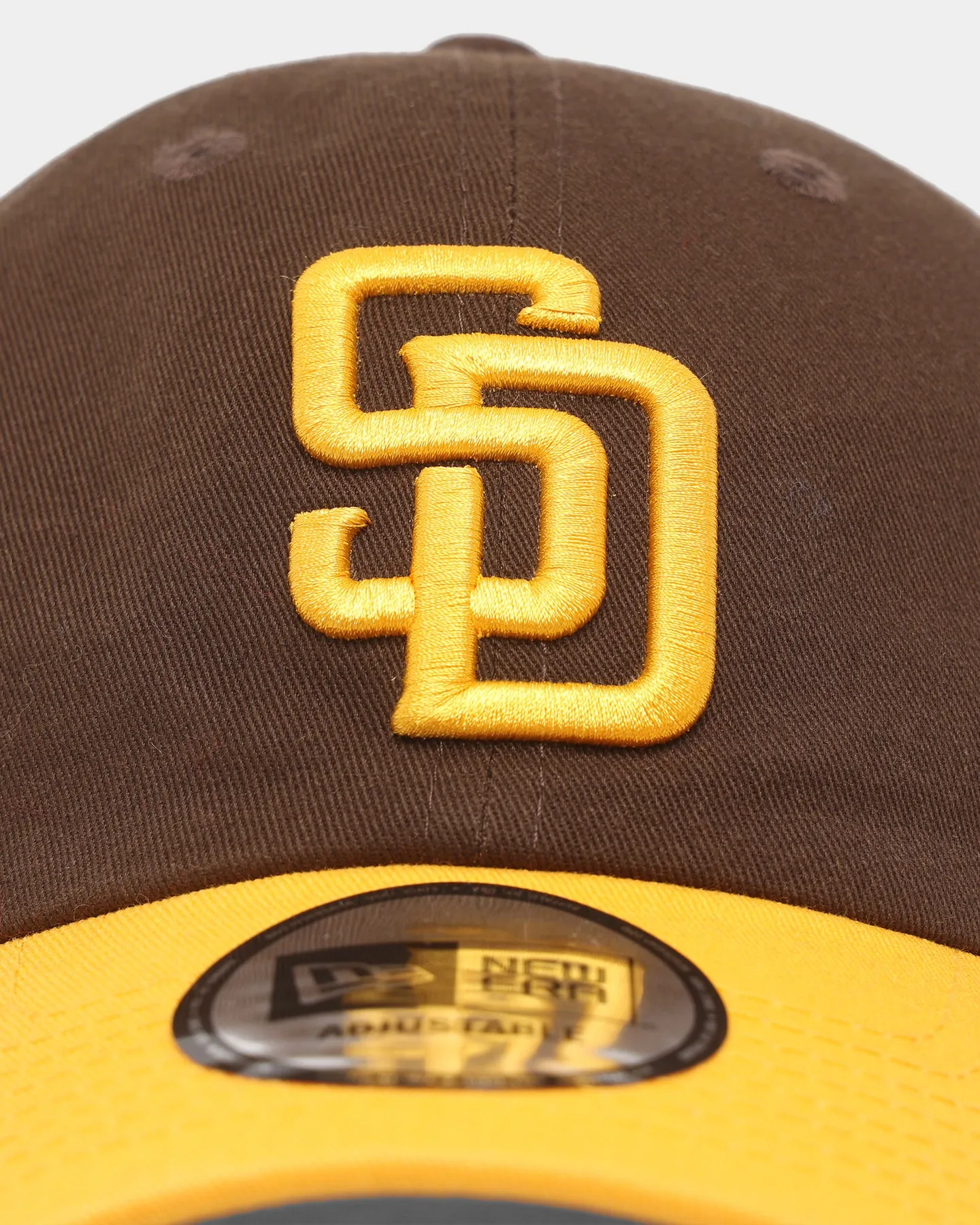 New Era San Diego Padres 'Authentic' Casual Classic Strapback Original Team Colours