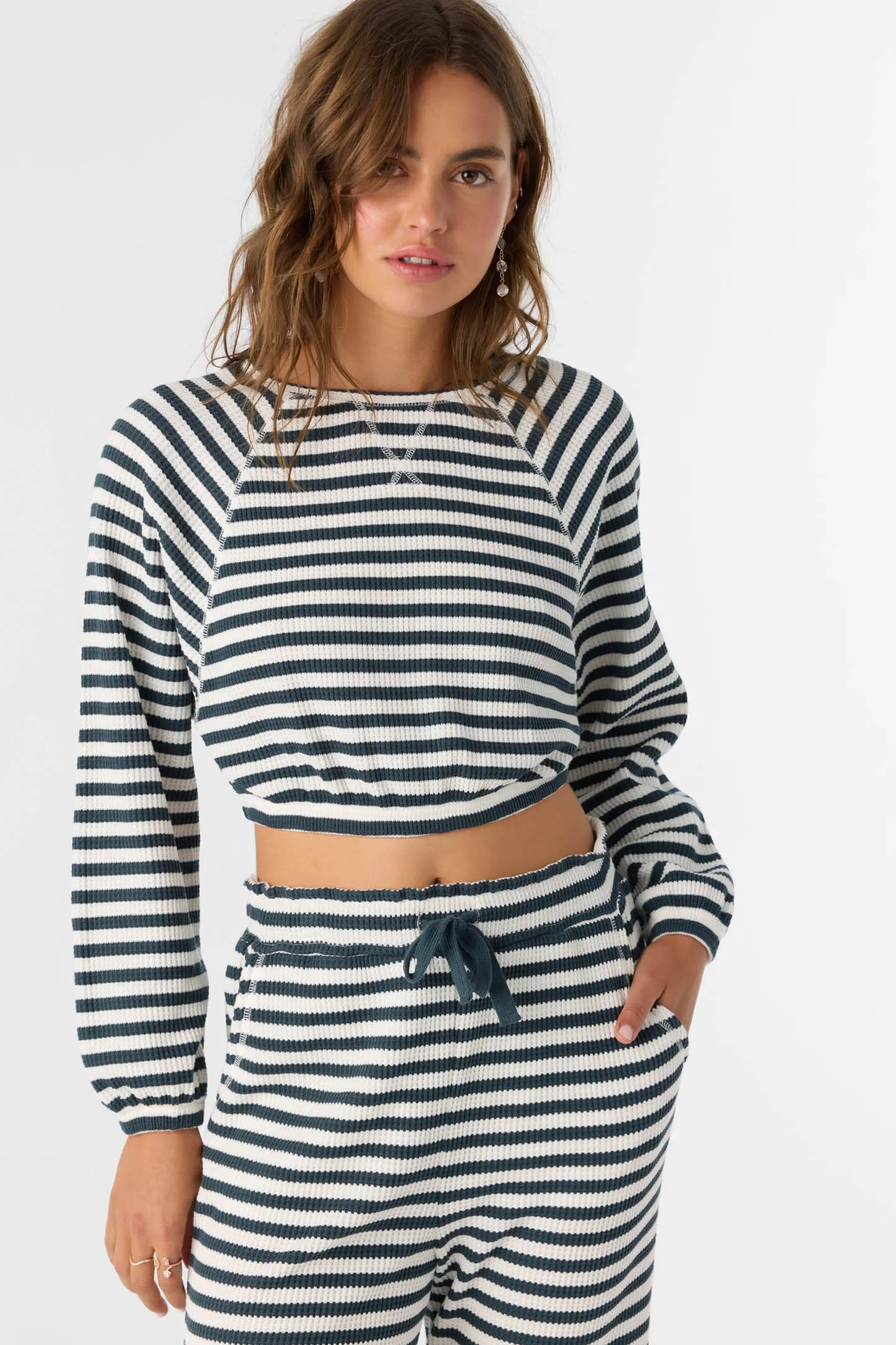 TOUR STRIPE CREW LONG SLEEVE TOP